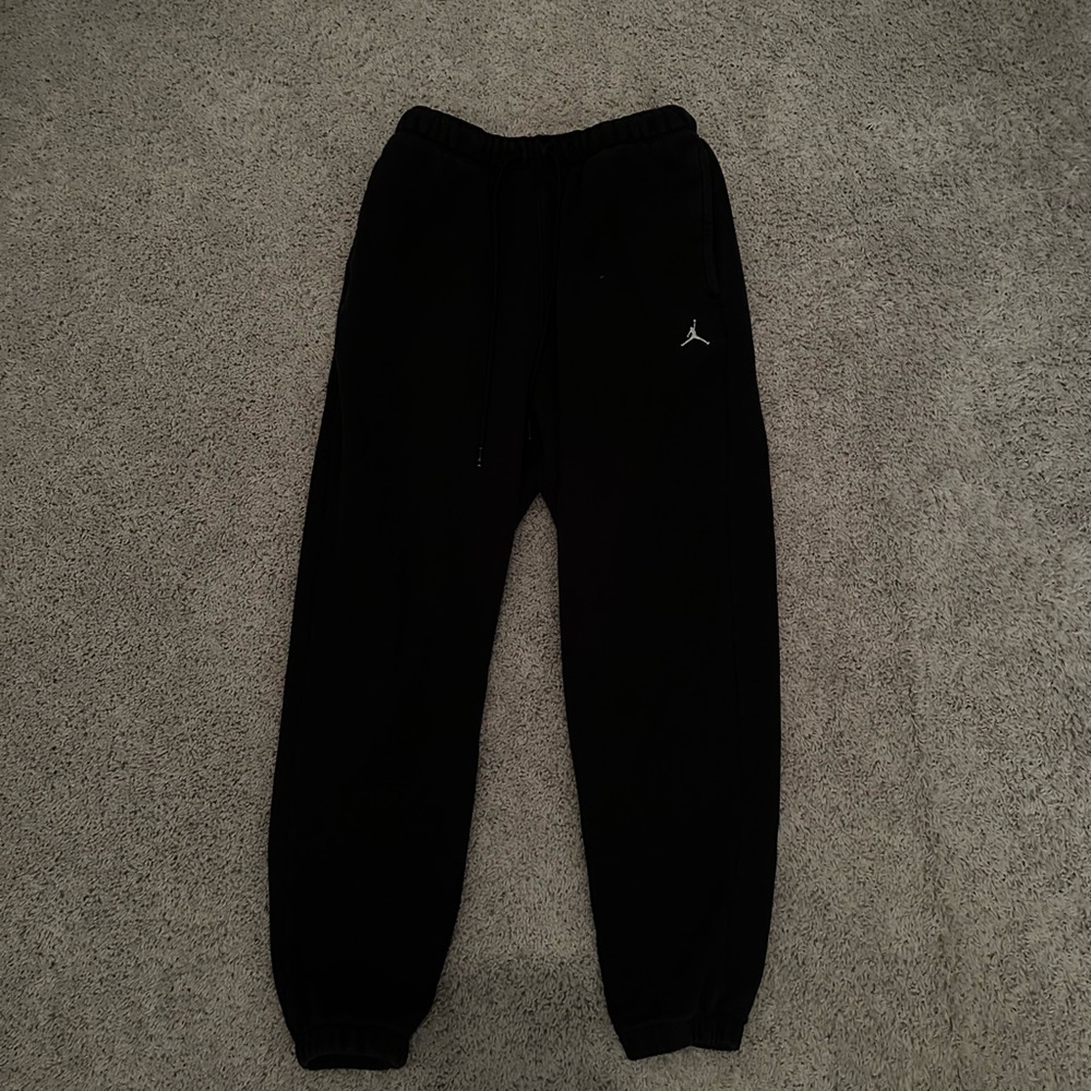 Black Jordan pants